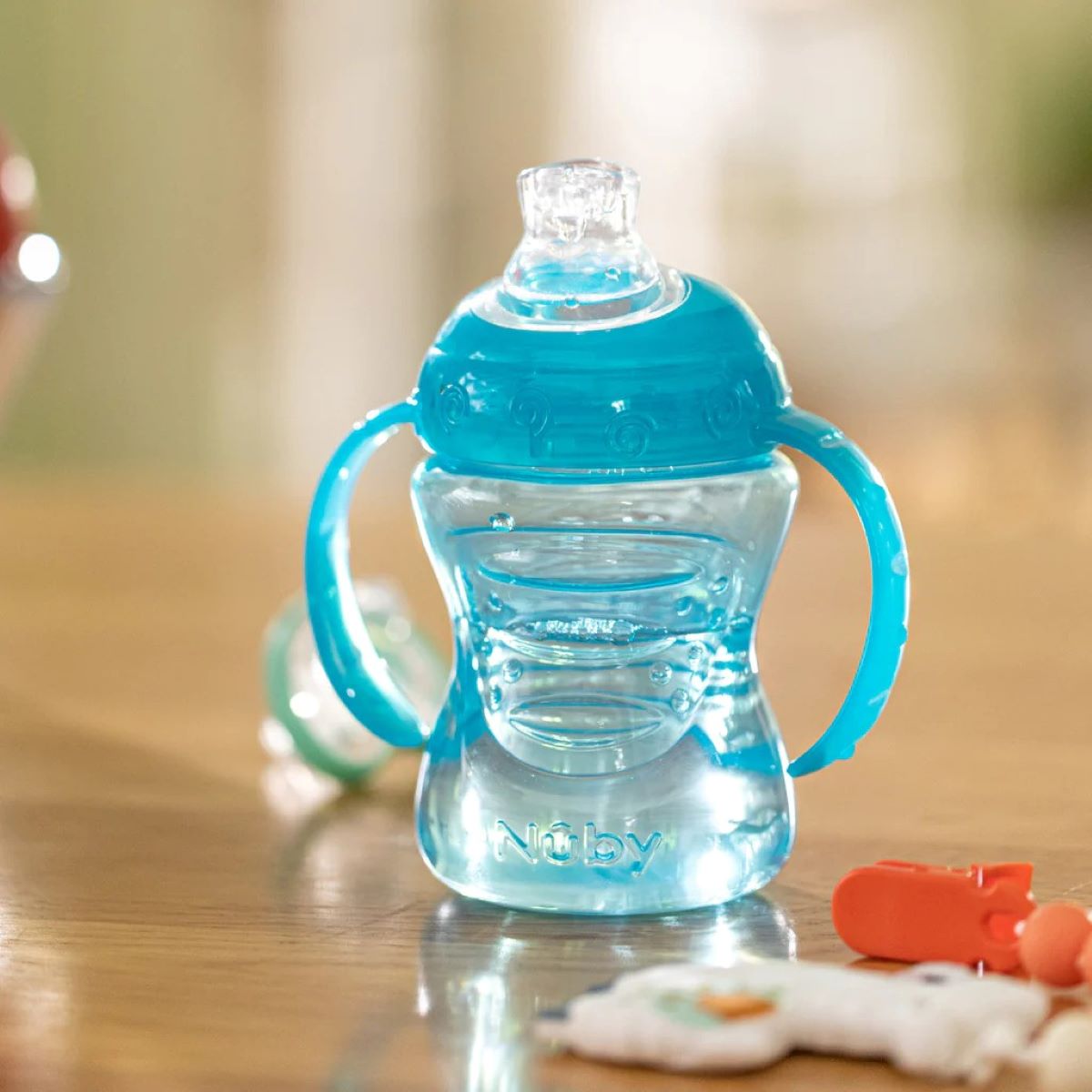 How To Use A Nuby Sippy Cup