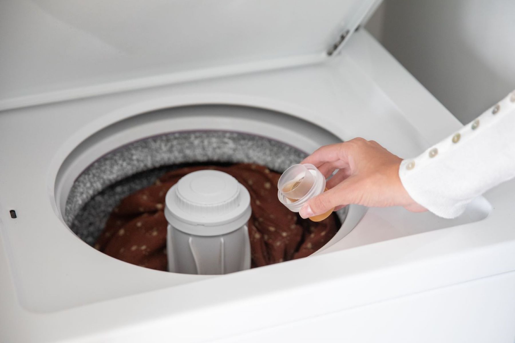 How To Wash Polyester In The Washing Machine