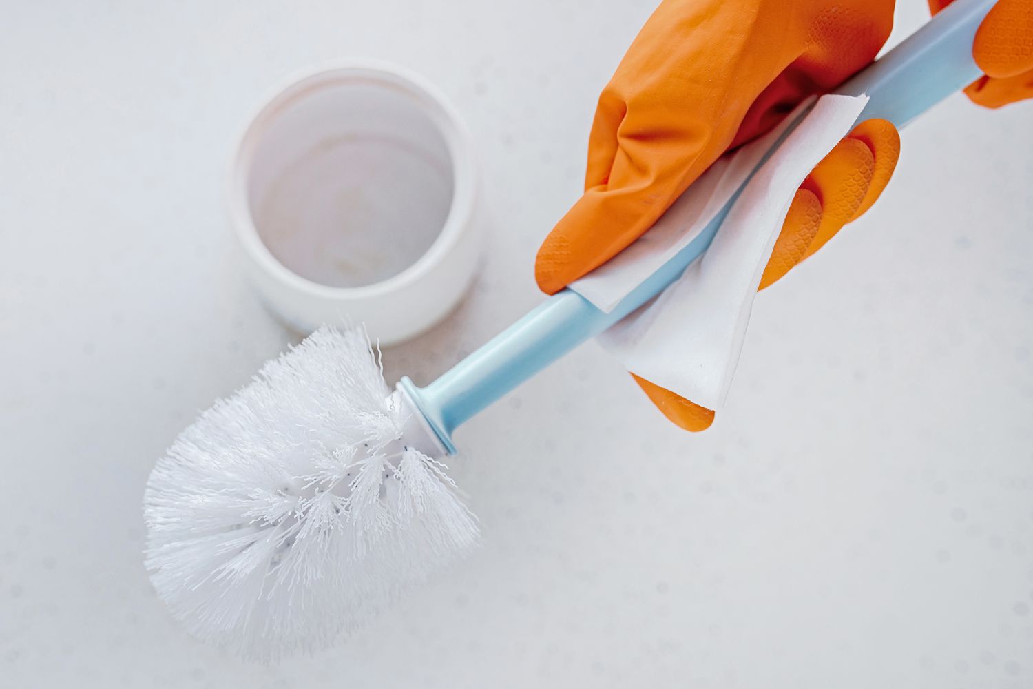 What Cleaner To Use In A Toilet Brush Caddy