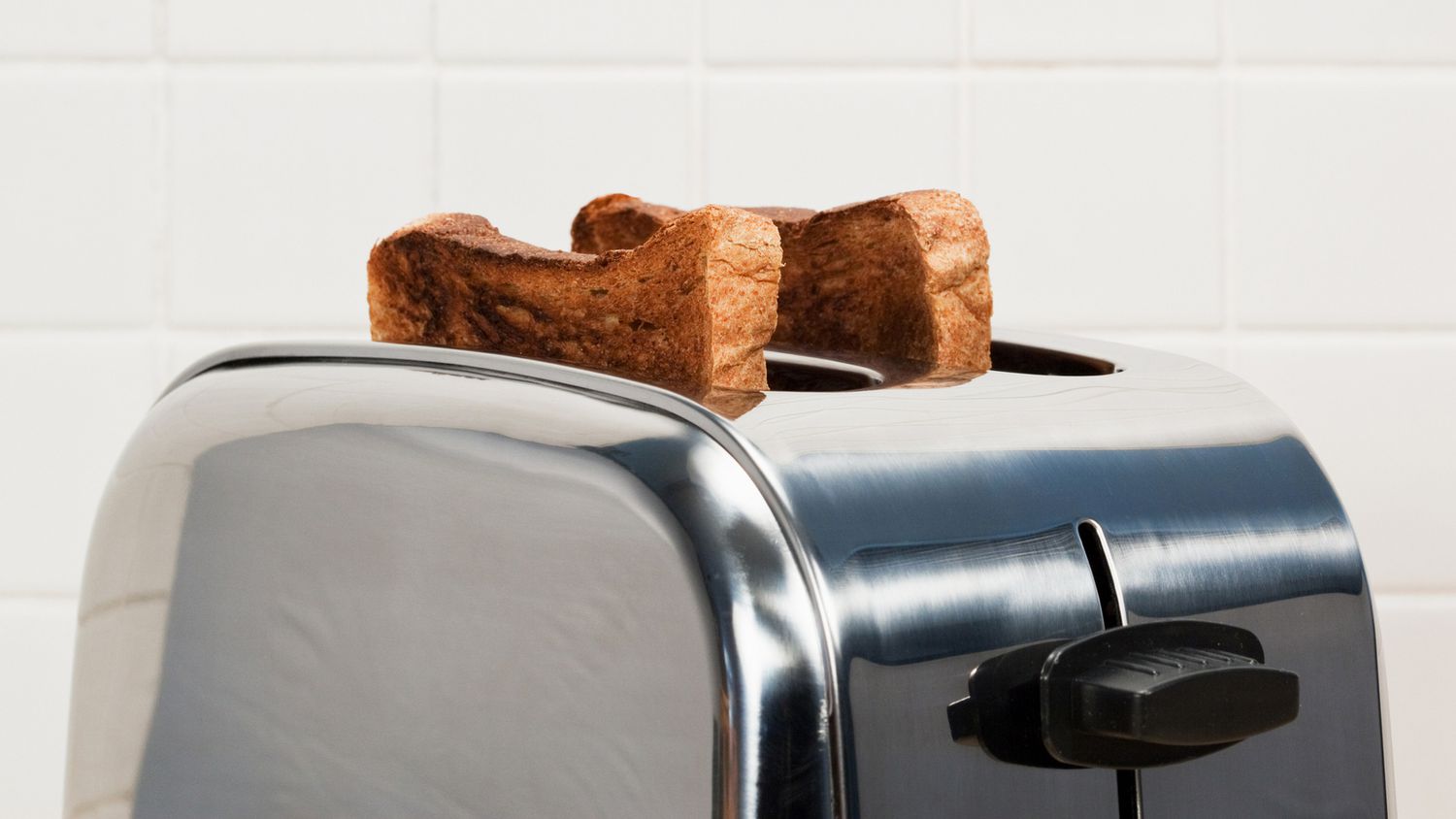 What Happens If You Put A Toaster In A Bathtub