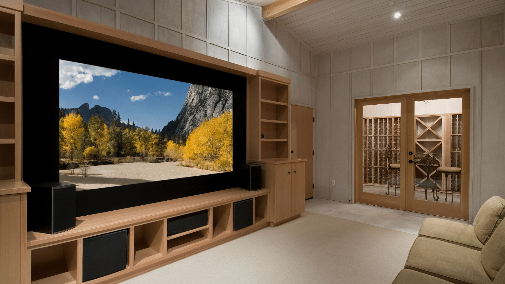 What Is A Home Theater Display