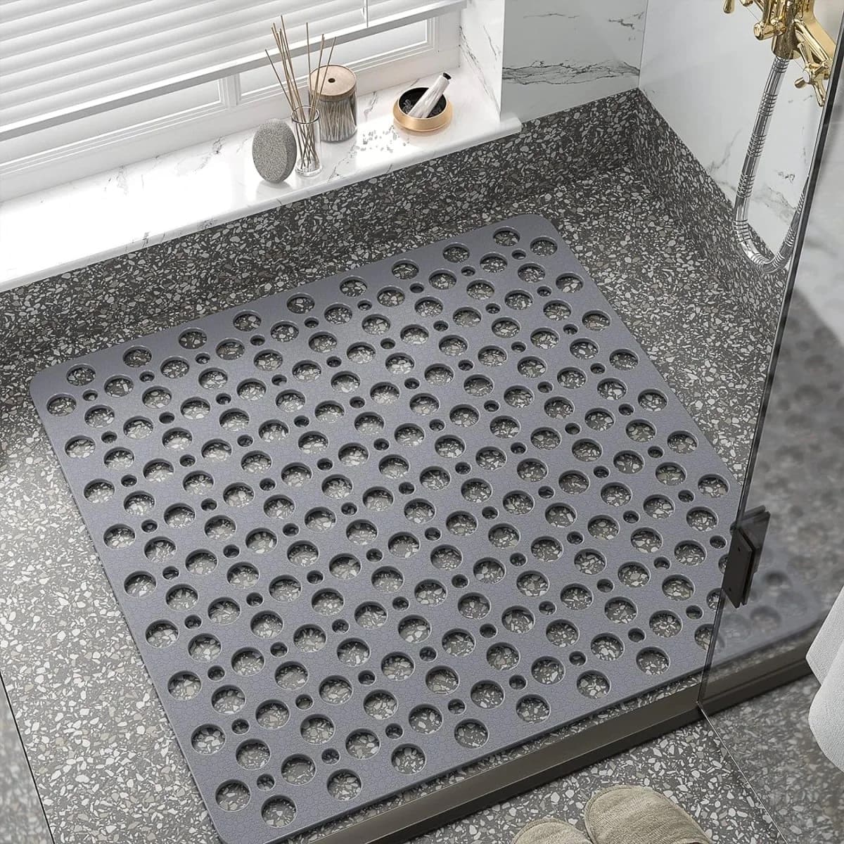 What Is The Best Non-Slip Shower Mat