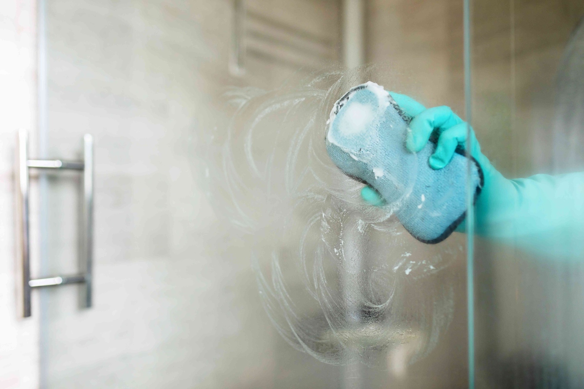 What Is The Best Shower Glass Cleaner