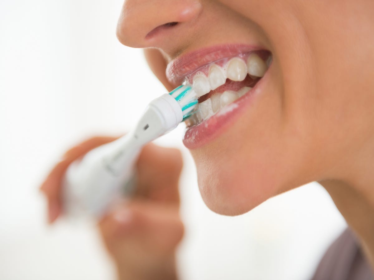 What Is The Best Toothbrush To Remove Plaque