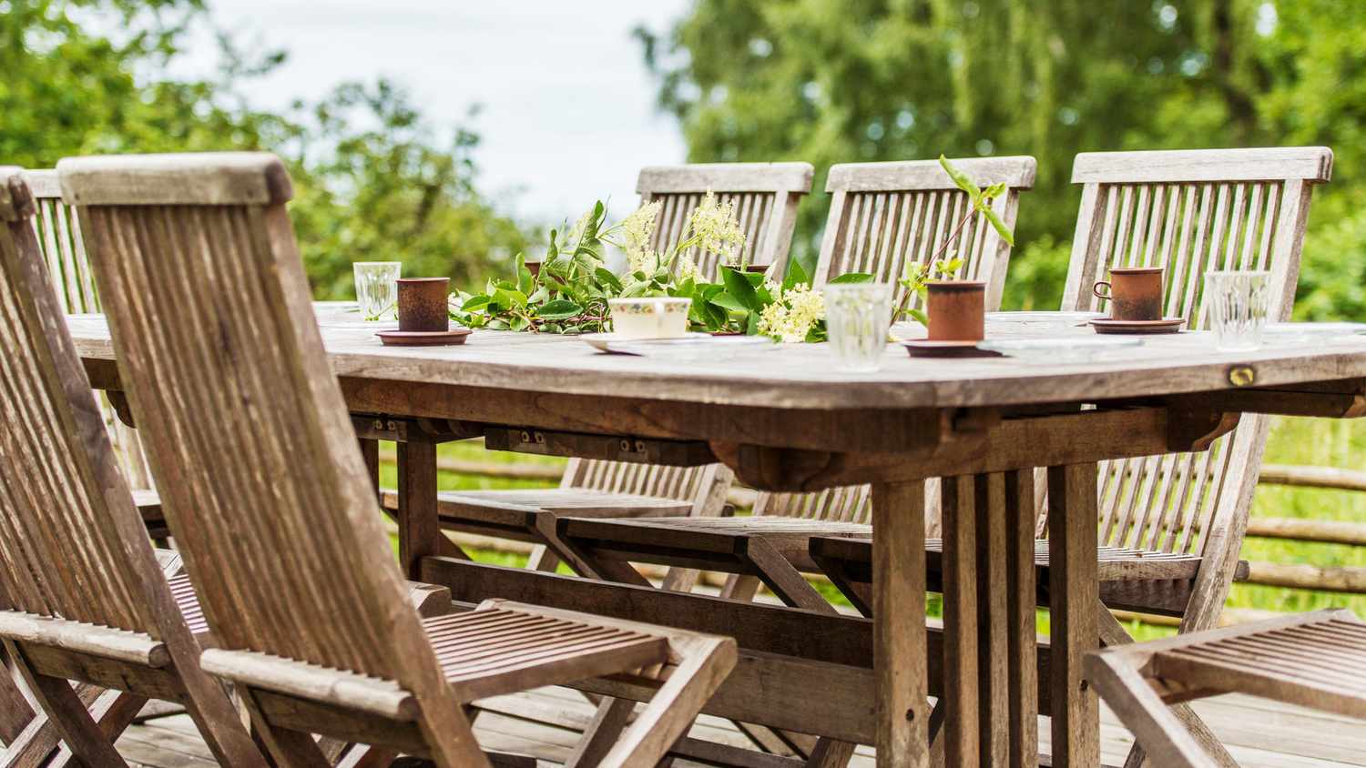 What Wood Is Good For Outdoor Furniture