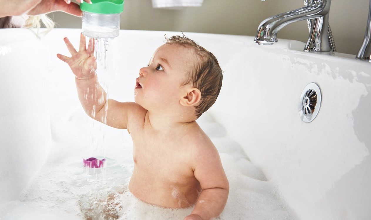 When Can A Baby Use A Bathtub?