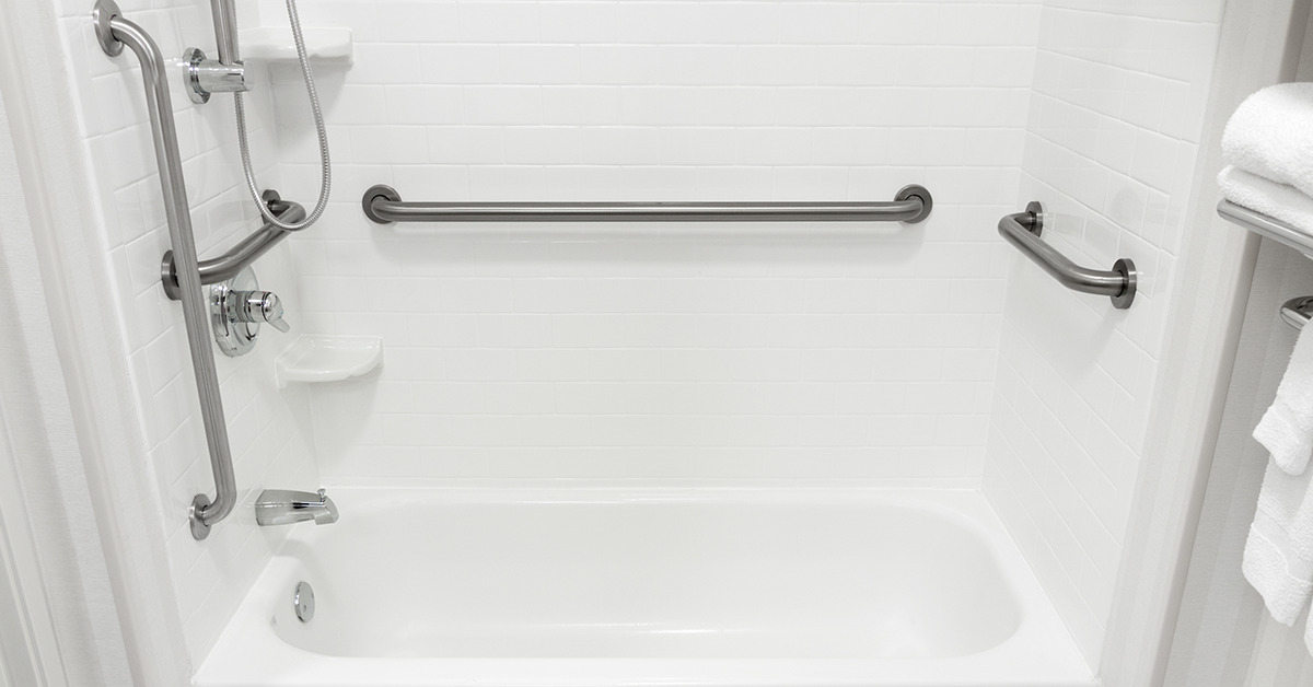 Where Should Grab Bars Be Placed In A Bathtub