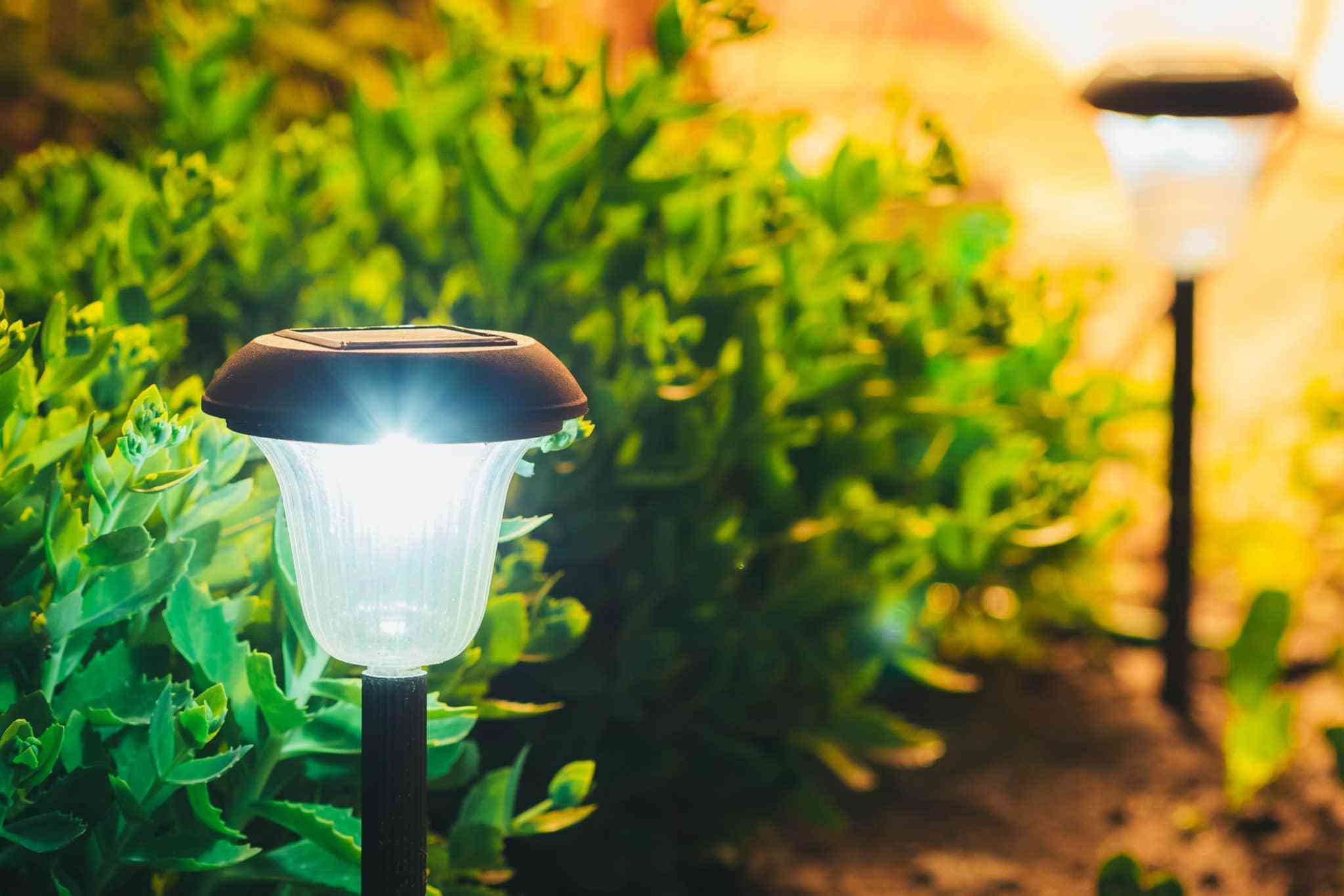 Why Do Outdoor Solar Lights Stop Working?
