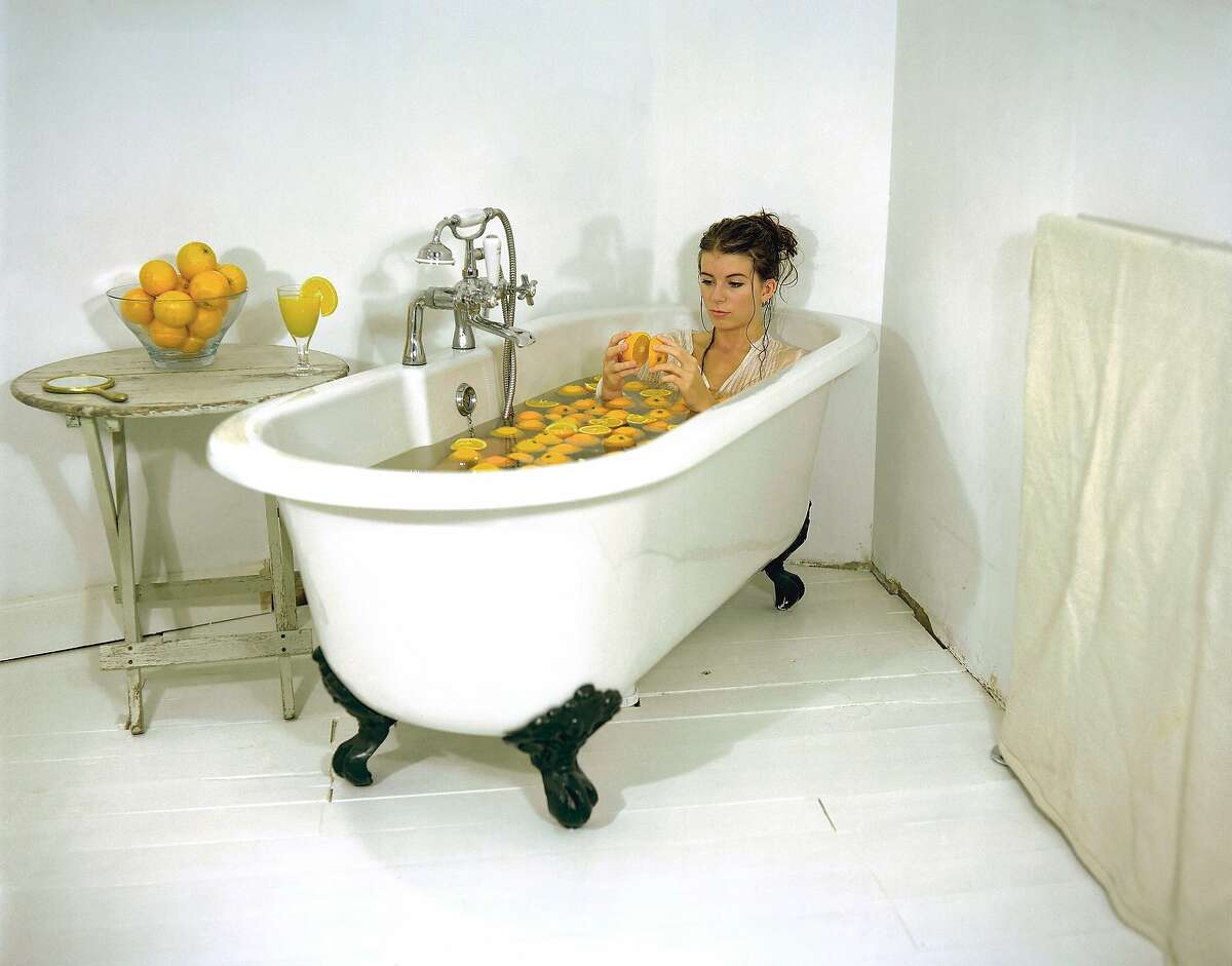 Why Is Eating An Orange In The Bathtub Illegal