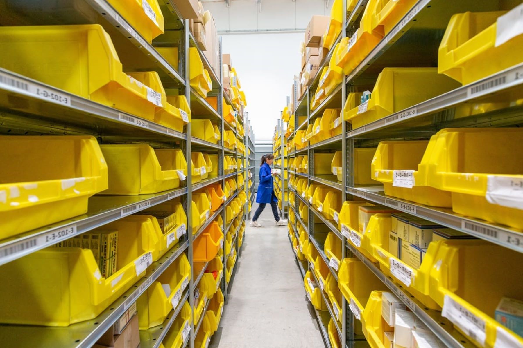 How To Organize A Stockroom