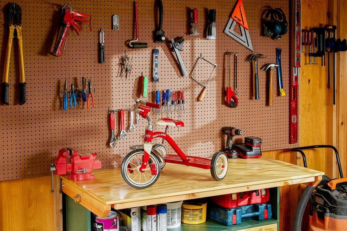 How To Organize A Workbench