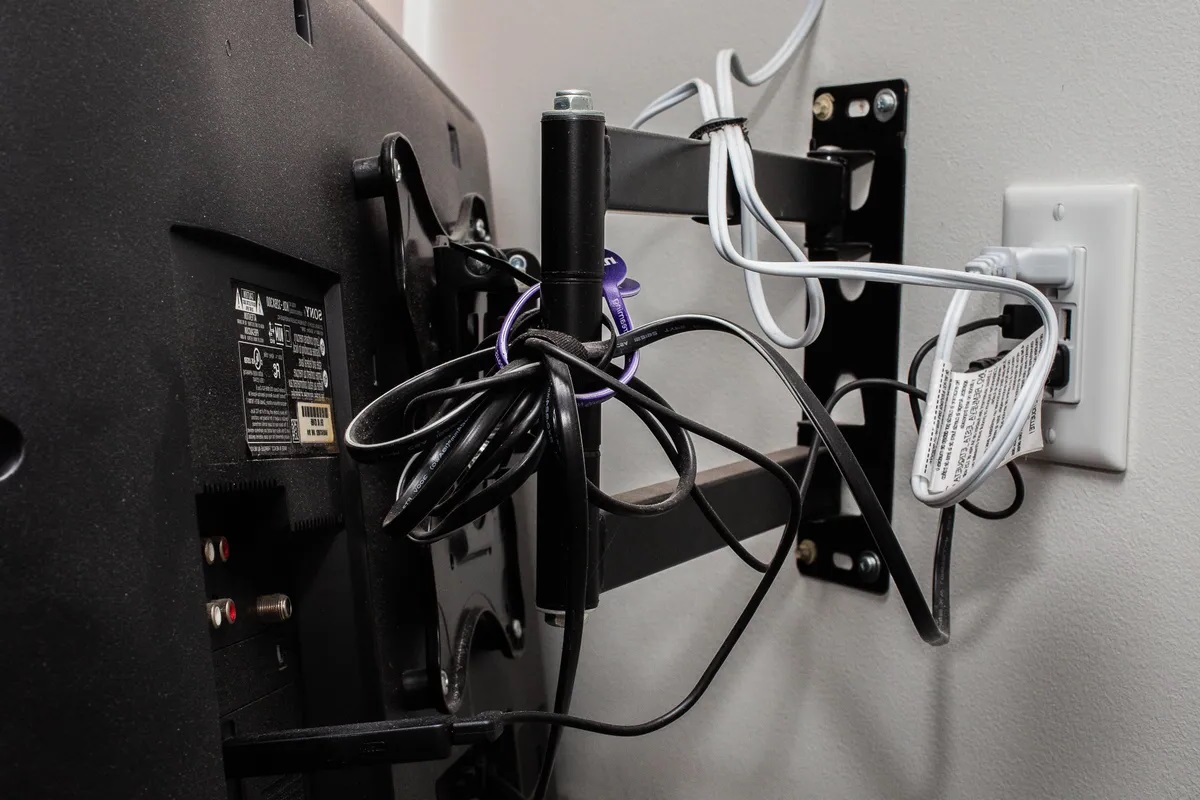 How To Organize Cables Behind TV