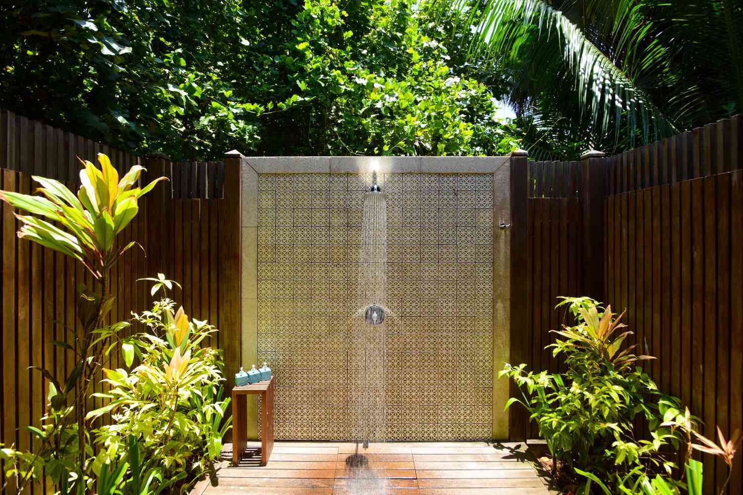 Backyard Outdoor Shower Installation: Rinse Off After Swimming