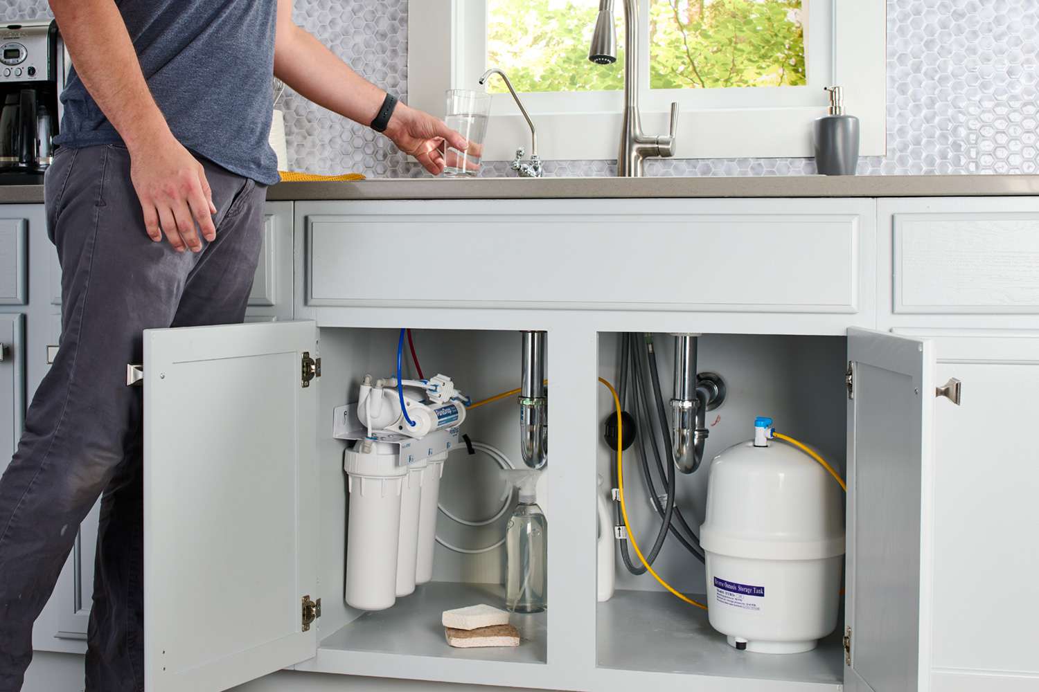 DIY Guide To Installing A Kitchen Under-Sink Water Filtration System