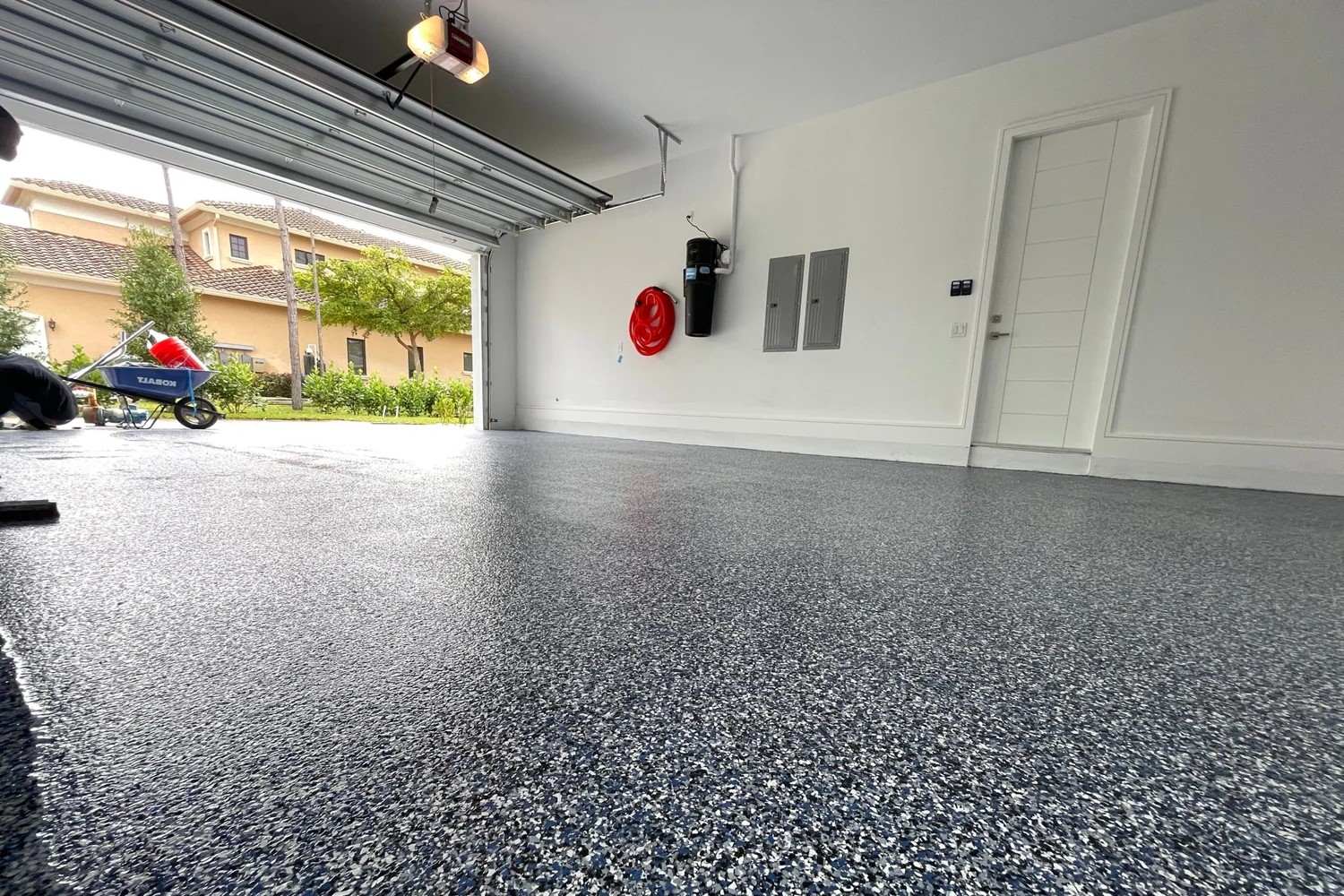 Garage Epoxy Flooring Guide: Durable and Attractive Surfaces