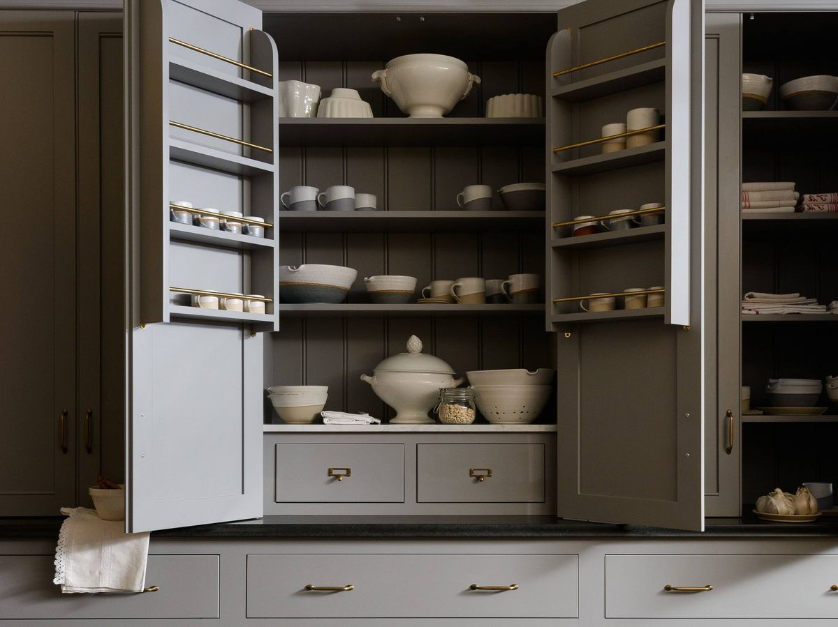 Hidden Kitchen Storage Ideas: Maximize Cabinet Space