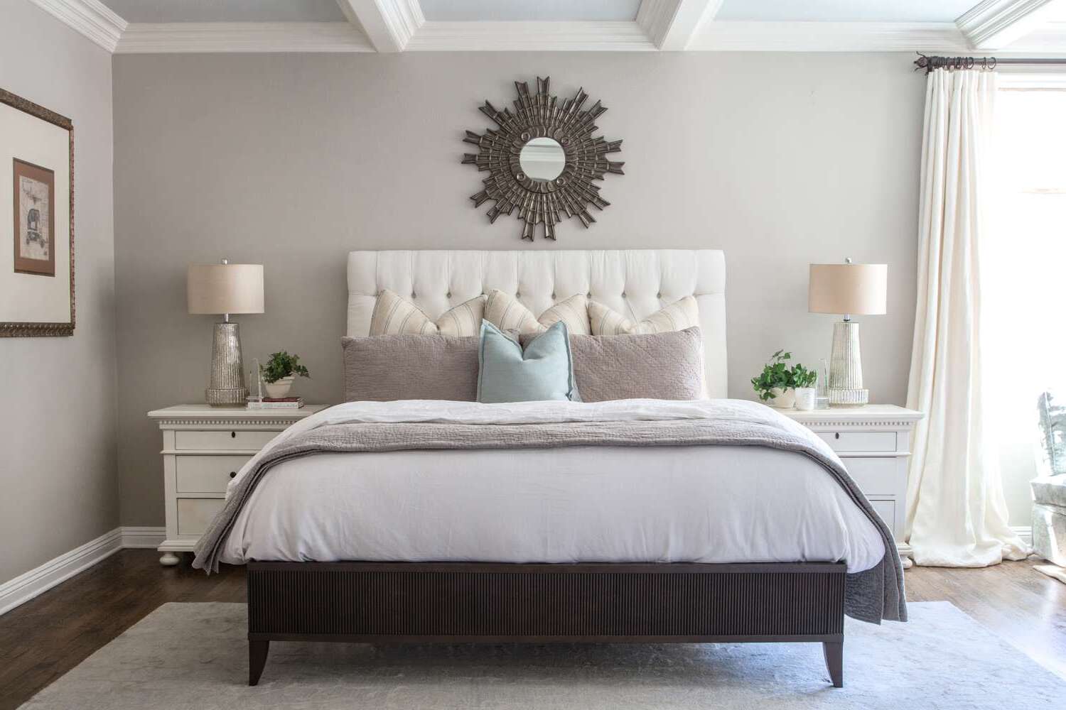 How To Choose The Right Paint Colors For A Shabby Chic Bedroom