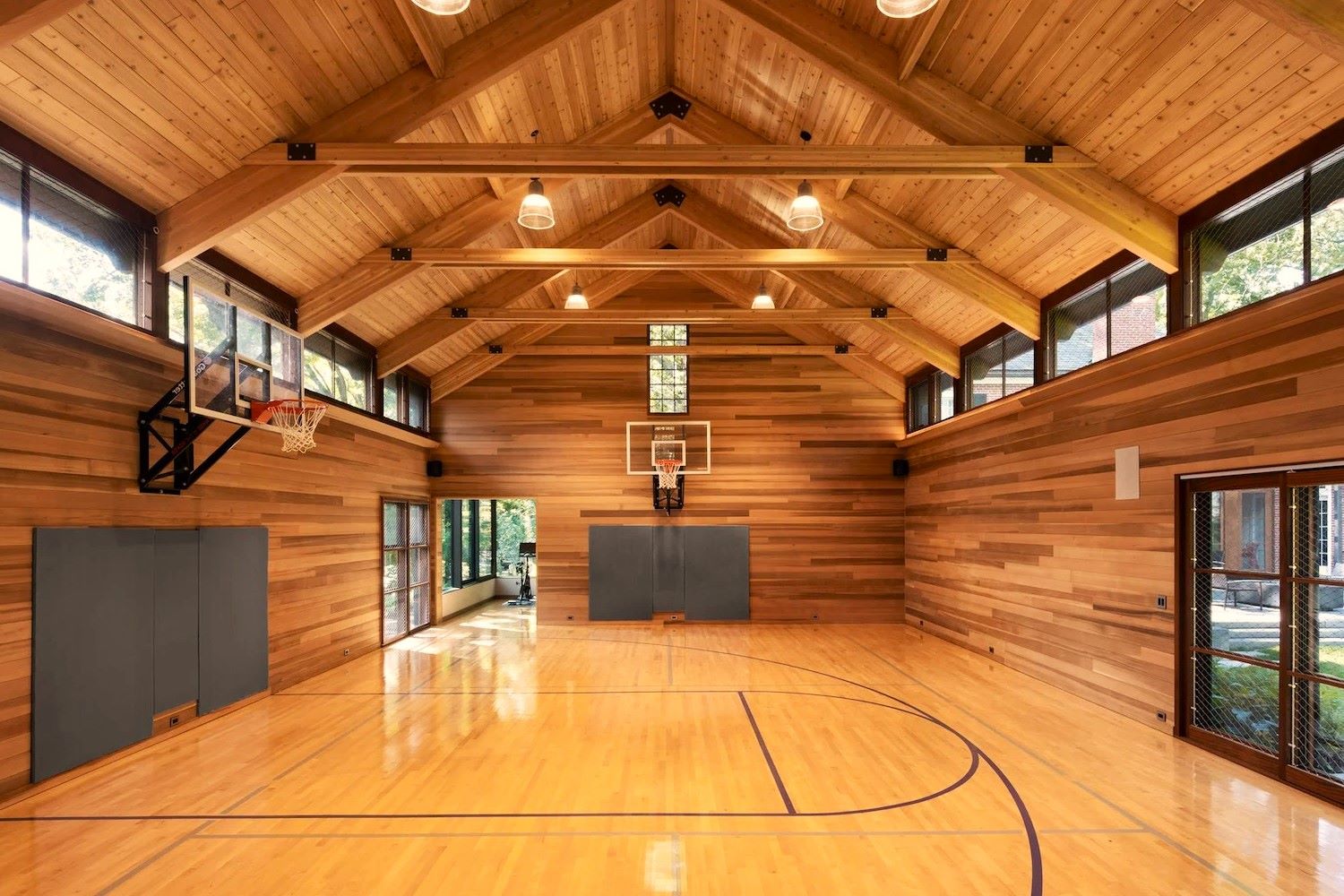 Indoor Basketball Court Design: Home Sports Facility Ideas