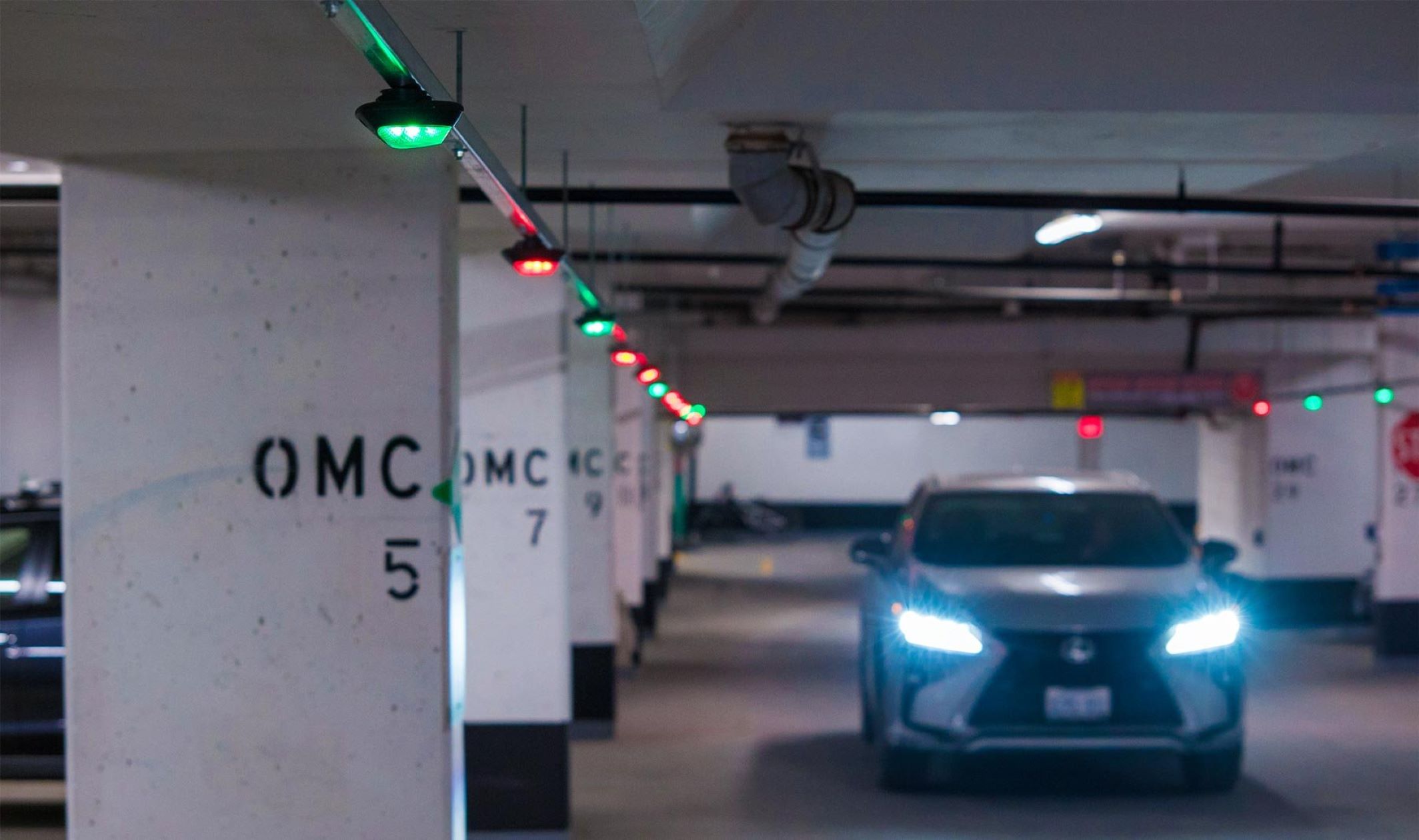 Smart Garage Parking Sensor Setup for Precise Parking Assistance