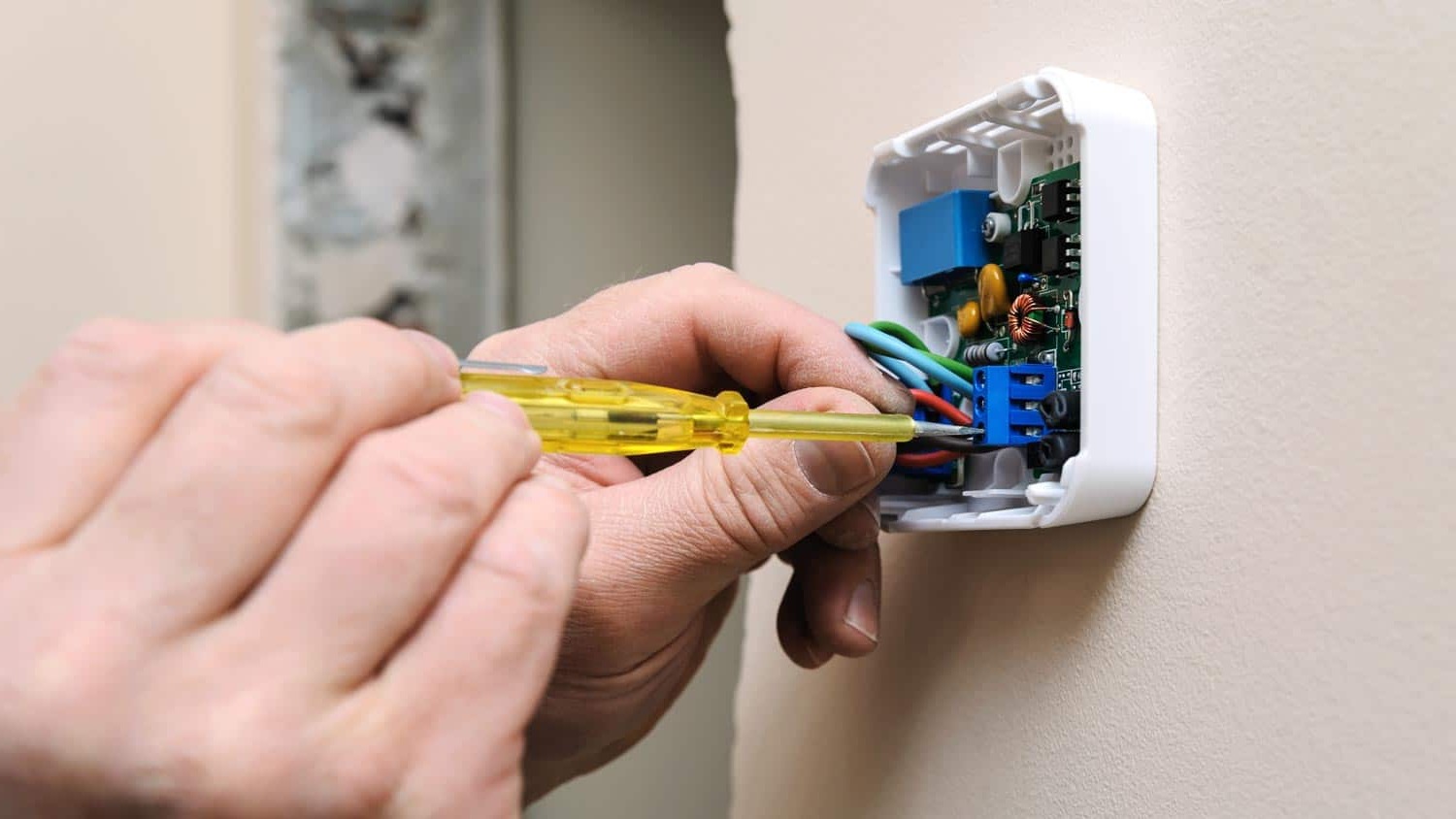 Smart Thermostat C-Wire Installation to Power Your Smart Home