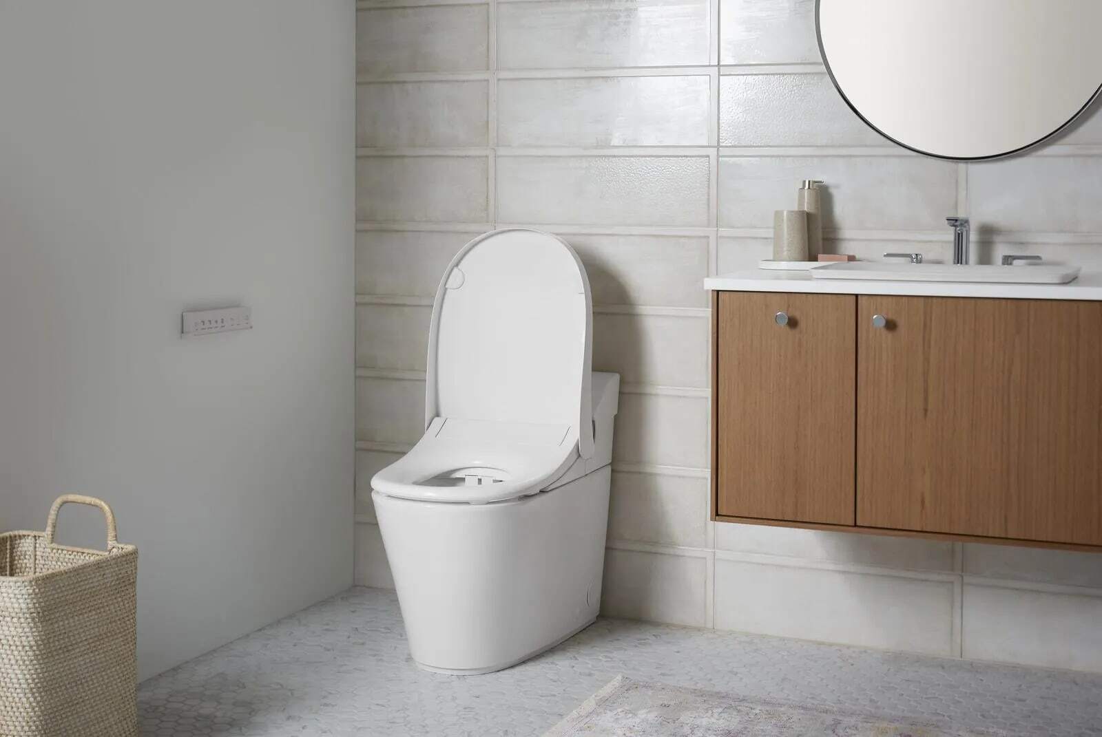 Smart Toilet Features and the Future of Bathroom Technology