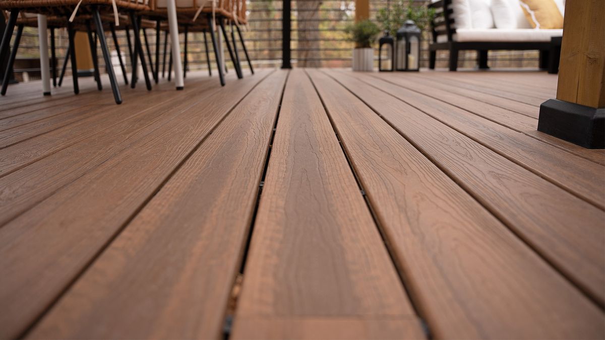 DIY Guide: Building A Deck That Lasts