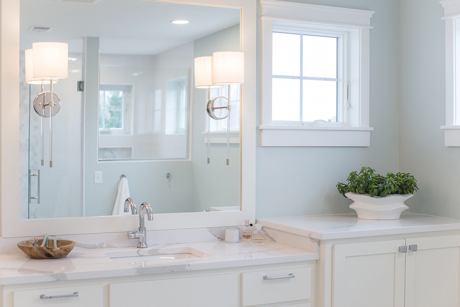 How To Choose The Right Paint Colors For A Nautical-Theme Bathroom