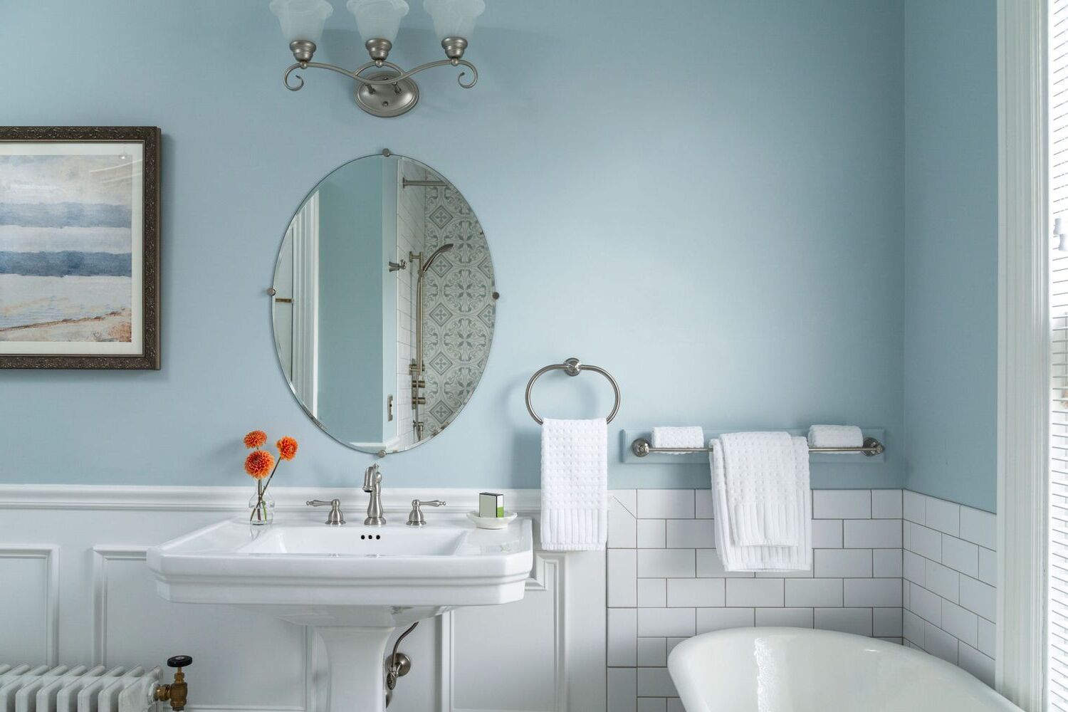 How To Choose The Right Paint Colors For A Powder Room