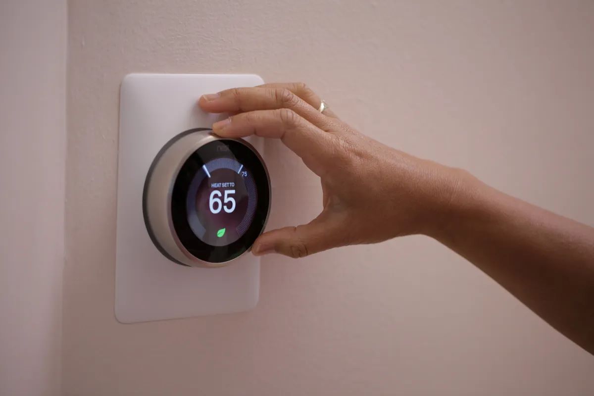 Smart Thermostat IFTTT Integration to Expand Home Automation