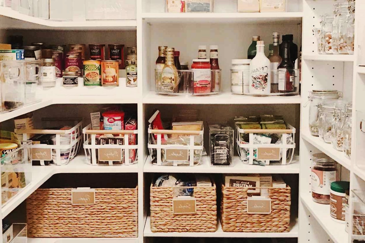 Ultimate Guide to Organizing Your Pantry: Space-Saving Solutions