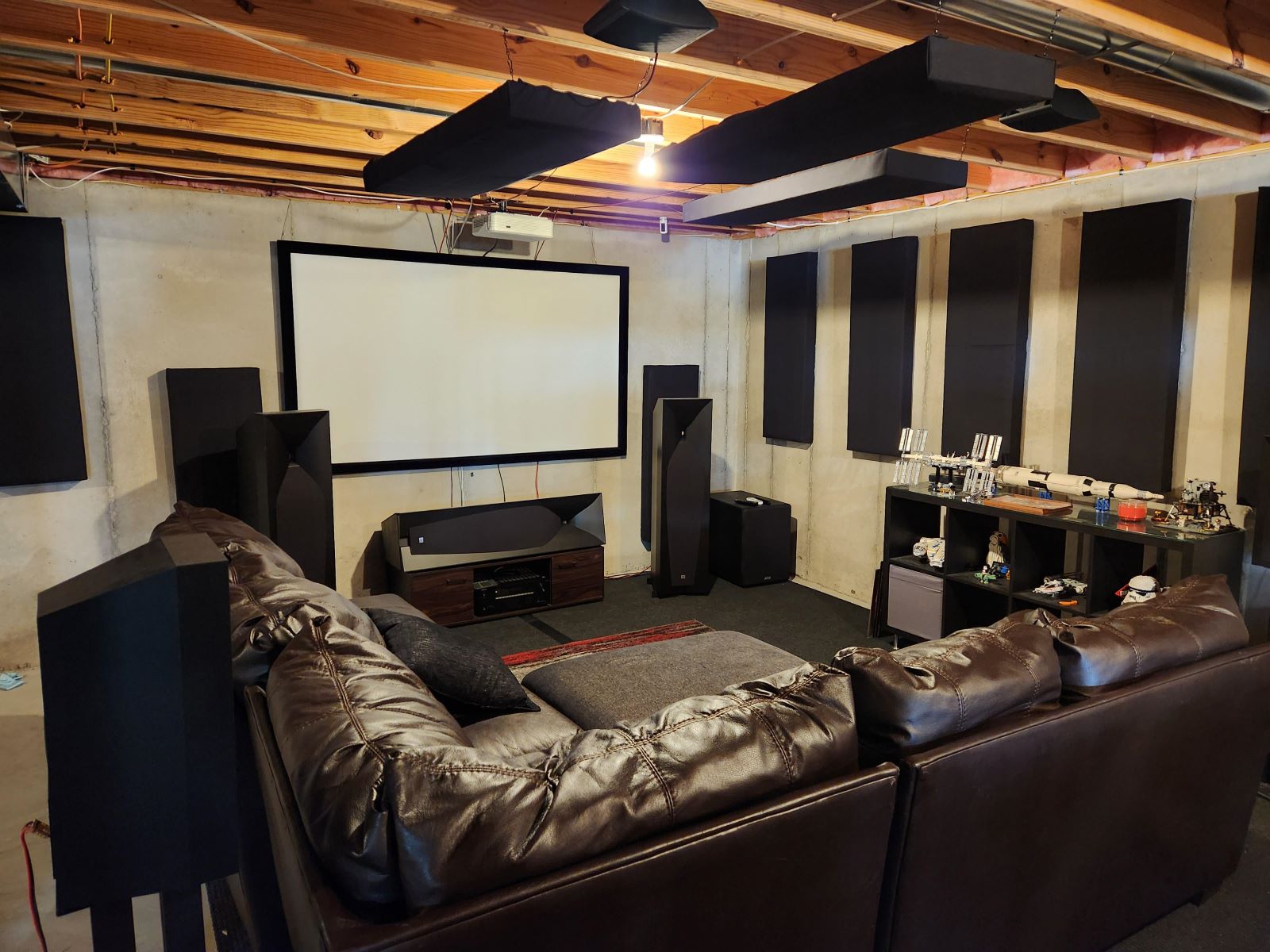 Upgrading Your Home’s Basement With DIY Home Theater