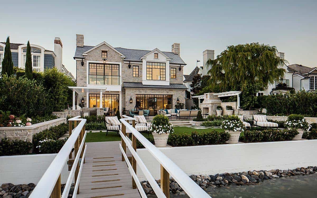 Coastal Chic: Tour A Breezy Newport Beach Home