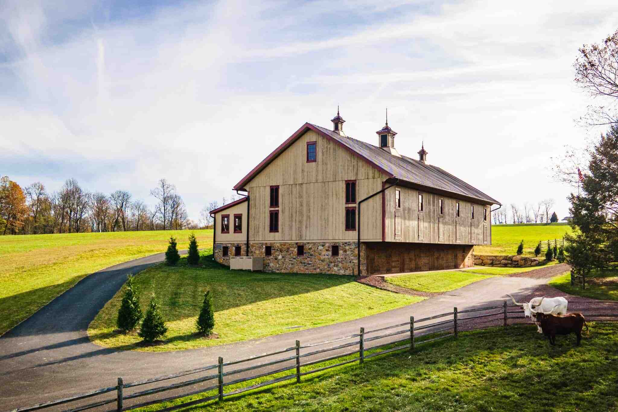 Farmhouse Chic: Tour A Renovated Barn Home In Pennsylvania