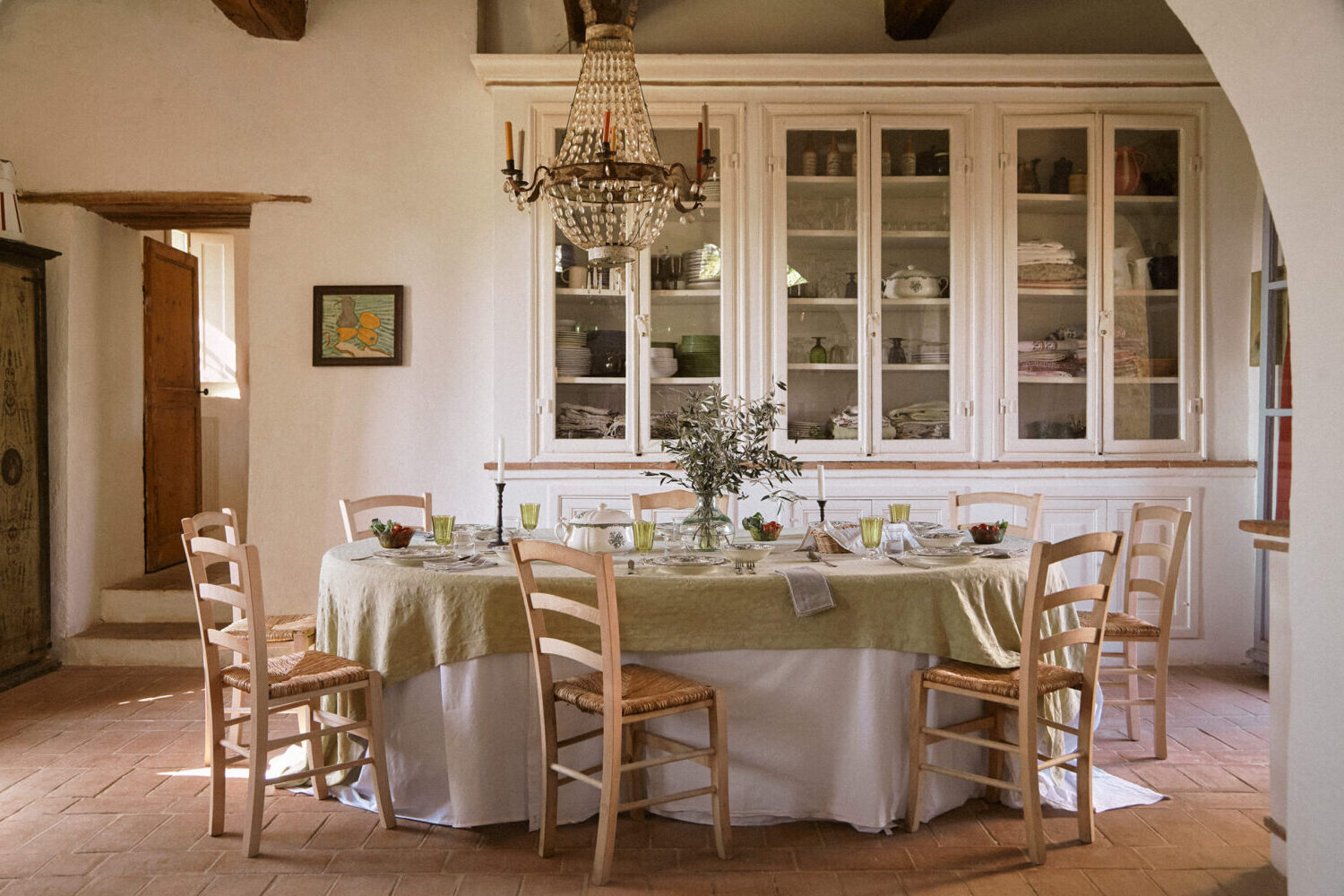 Italian-Inspired Interiors With Tuscan Warmth