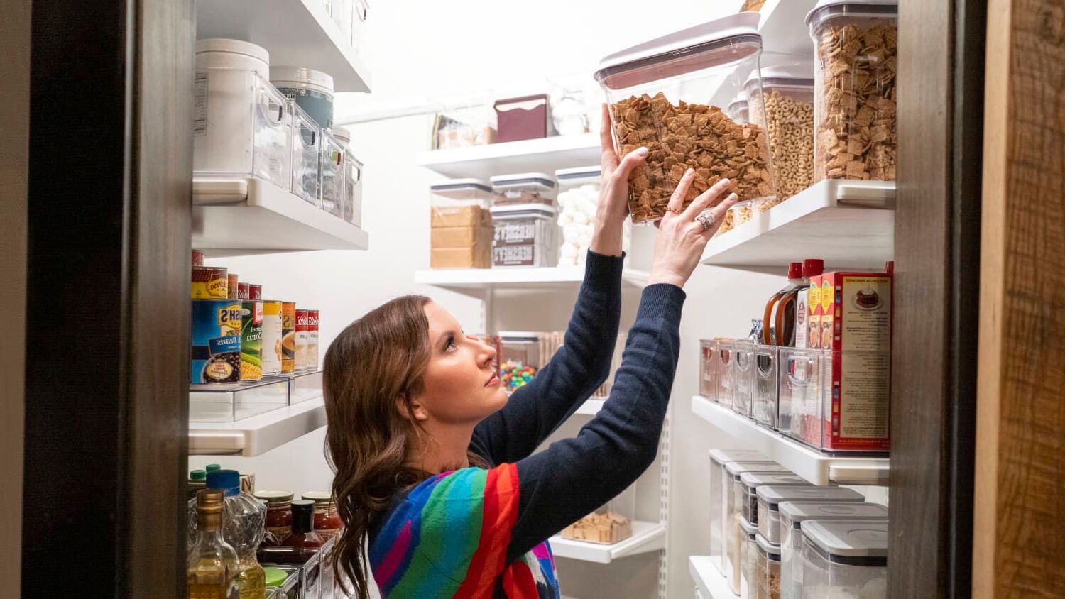 Creating A Budget-Friendly Pantry Organization System