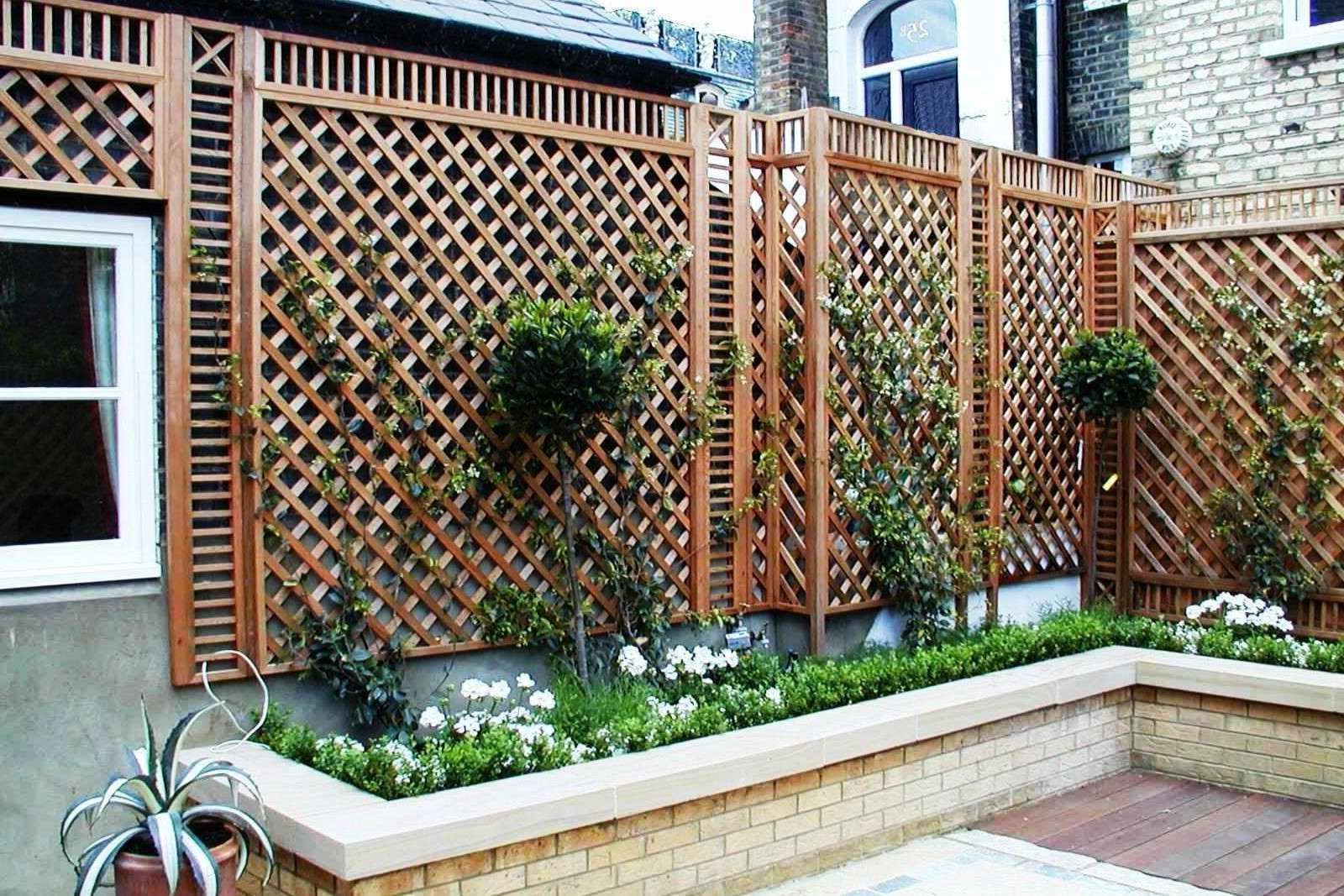 DIY Vintage Garden Trellis To Transform Your Backyard