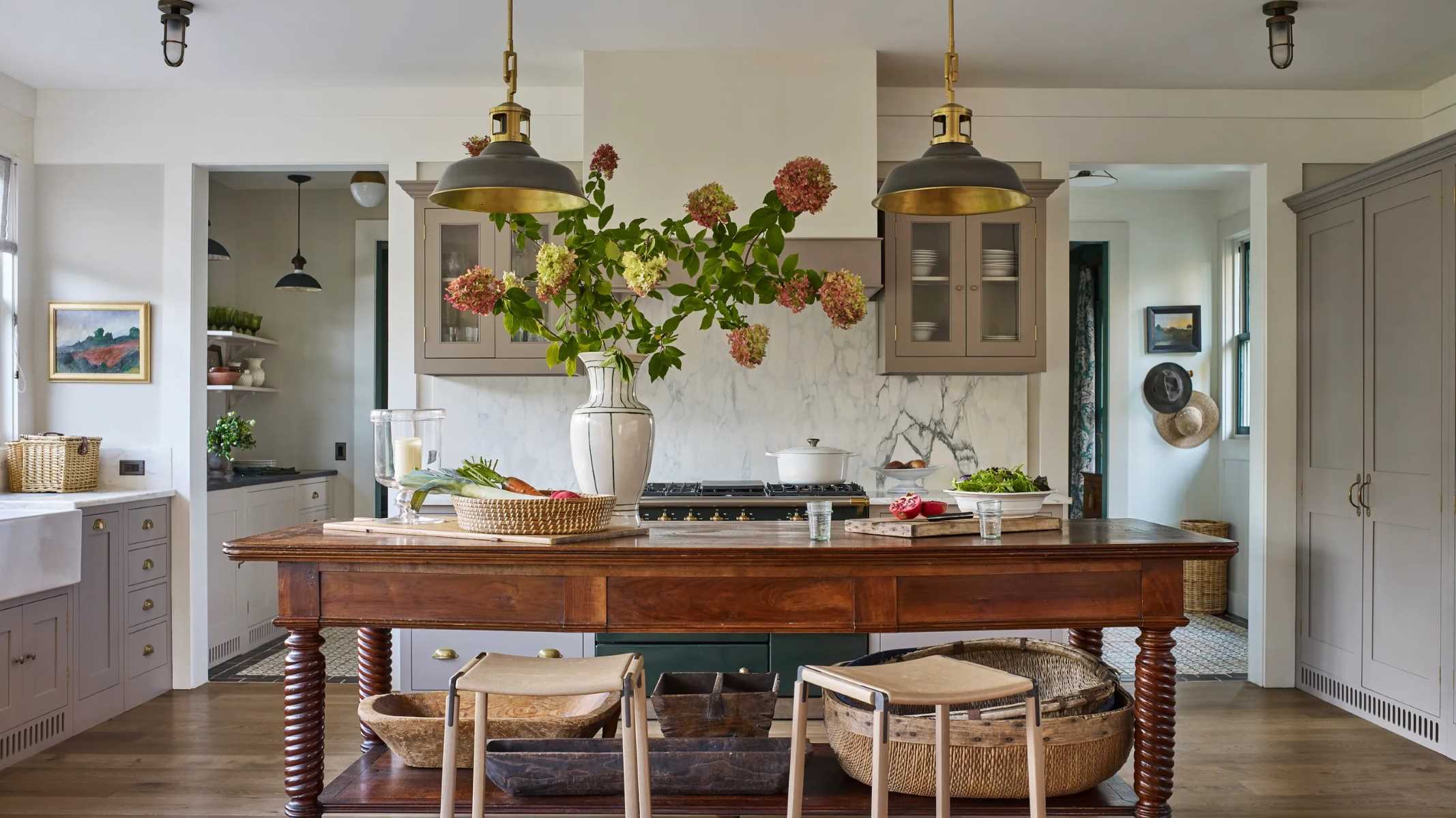 How To Add European Country Charm To Your Kitchen