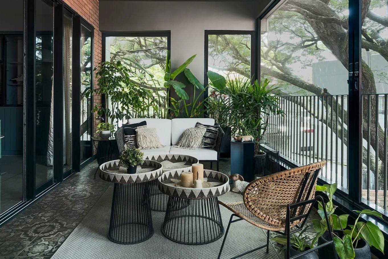 How To Create A Tranquil Balcony Oasis