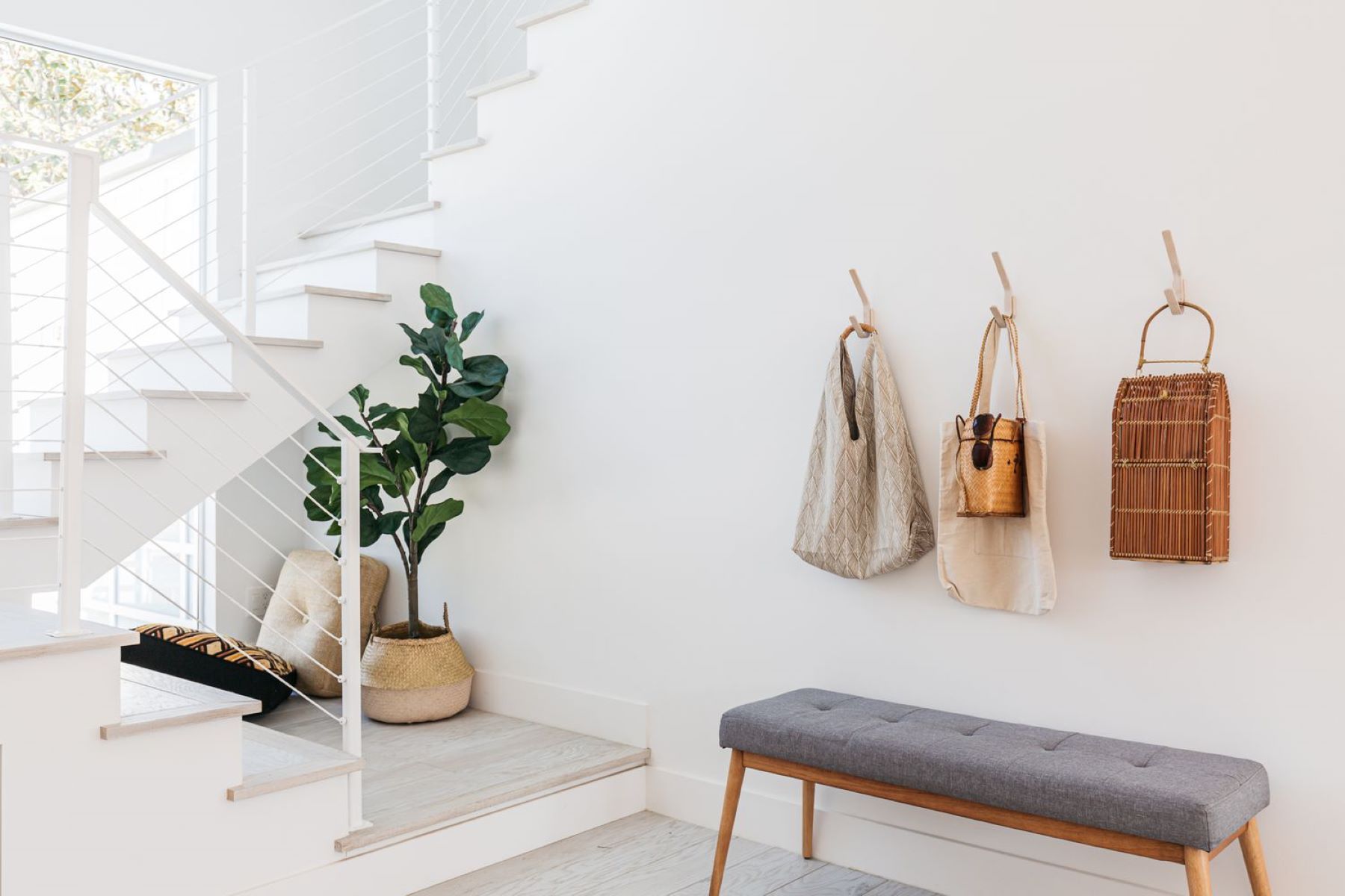 Setting Up A Functional And Stylish Entryway